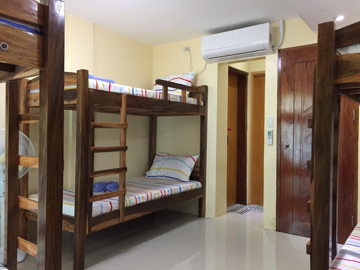 Ea Apartelle - Metro Віган Екстер'єр фото